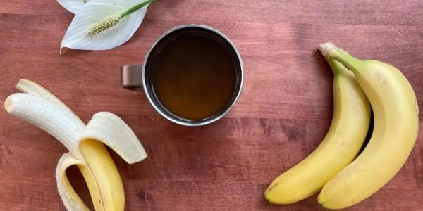 How to make banana tea