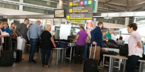 Can you take bananas through airport security?